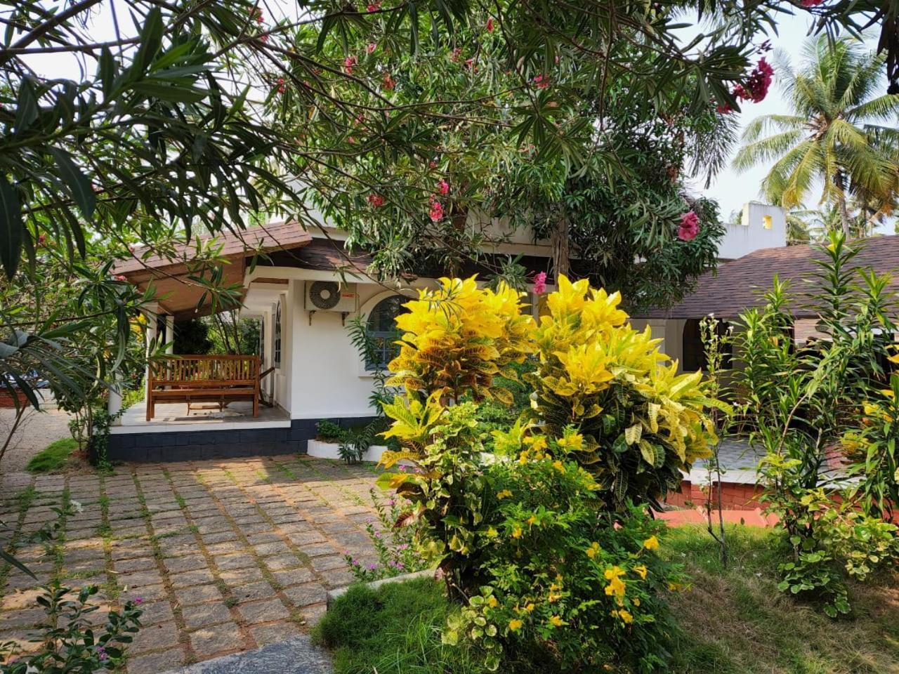 Magnolia Guesthouse Varkala Ngoại thất bức ảnh
